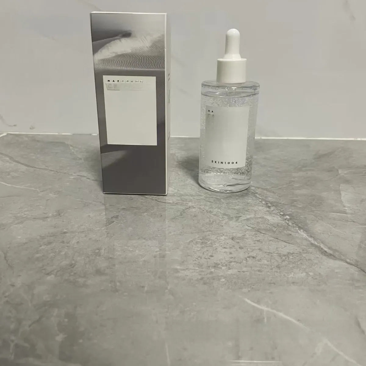 Centella asiatica Ampoule face cream white