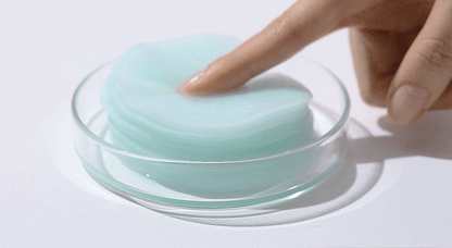 Hyaluronic acid cotton pads blue