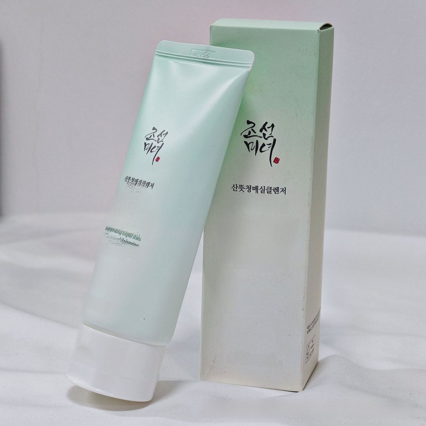 North korean green plum facial cleanser