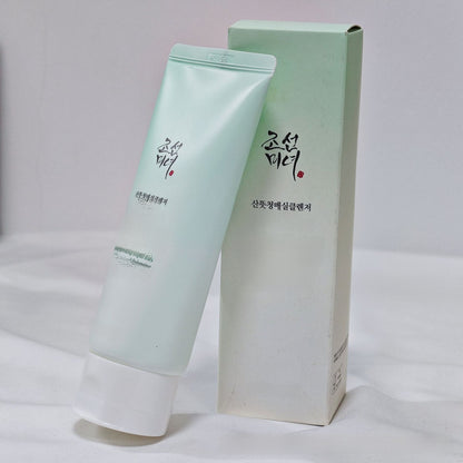 North korean green plum facial cleanser