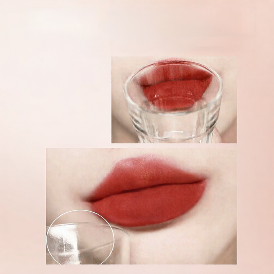 Lan Yi Petal Essential Oil Non-stick Cup Lipstick