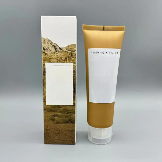 1004 Facial cleanser yellow