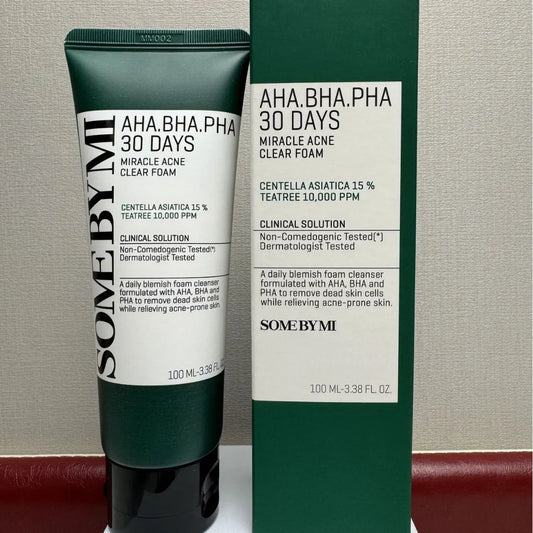 Tea tree facial cleanser 100ml