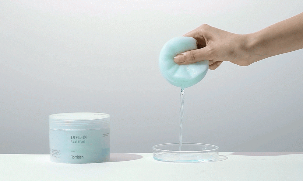 Hyaluronic acid cotton pads blue